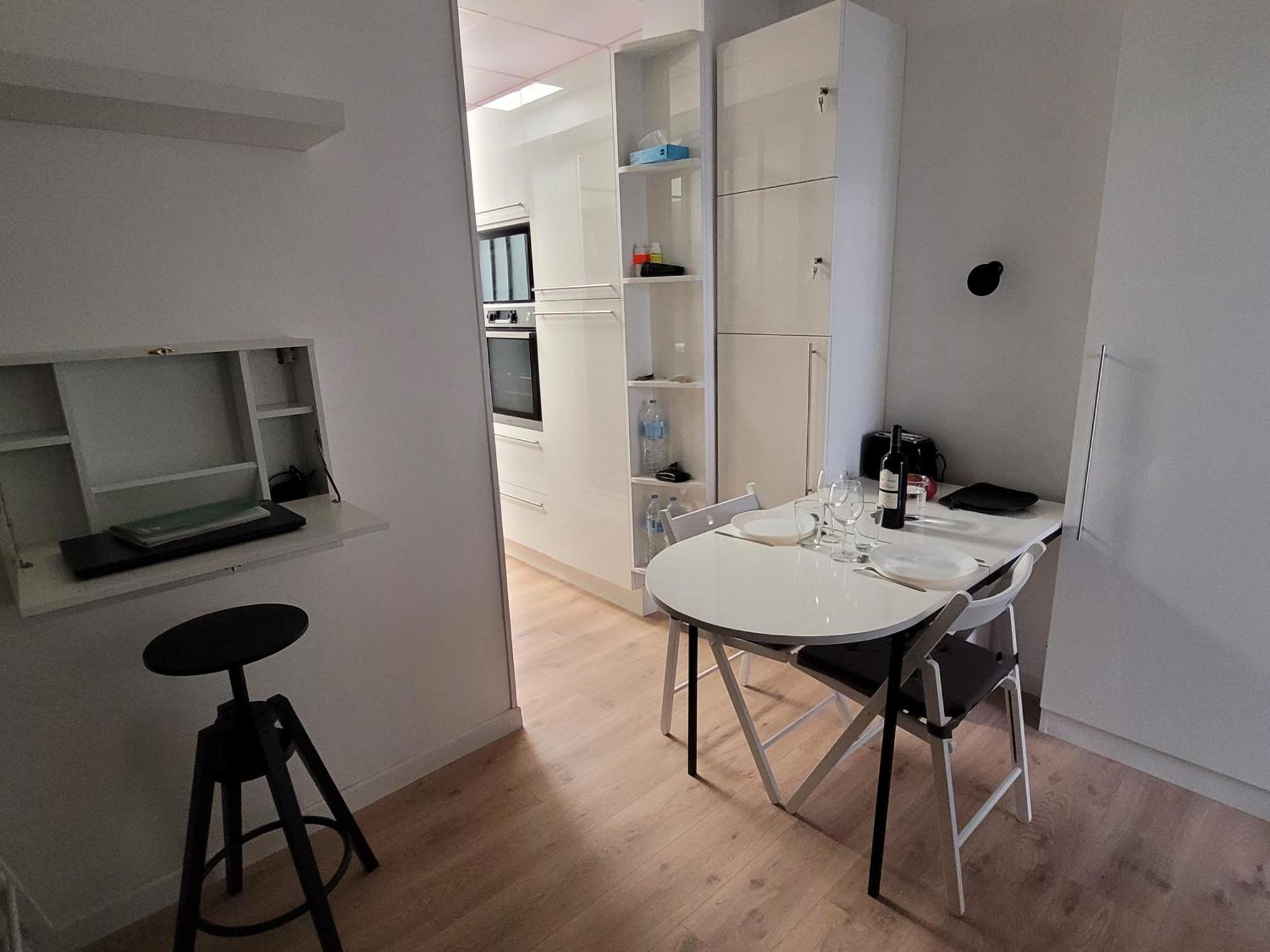 Studio Bien Equipe Au Calme A Montmartre Παρίσι Εξωτερικό φωτογραφία